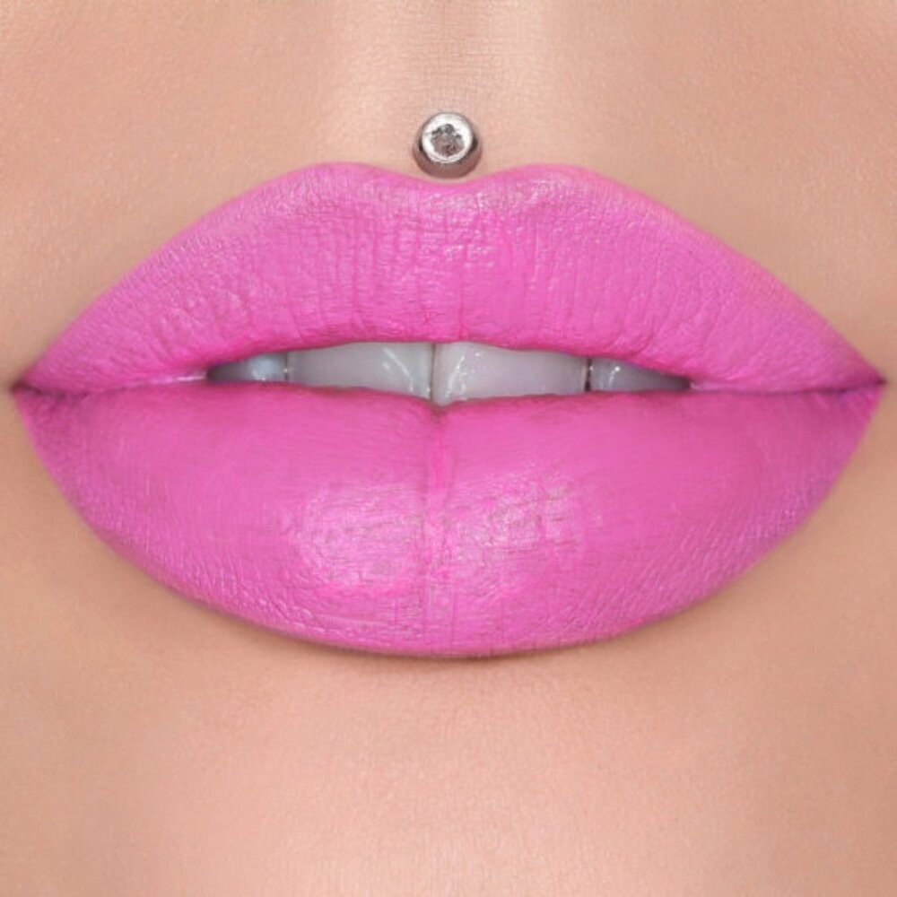 Jeffree Star Velvet Trap Lipstick- Pink Messiah
